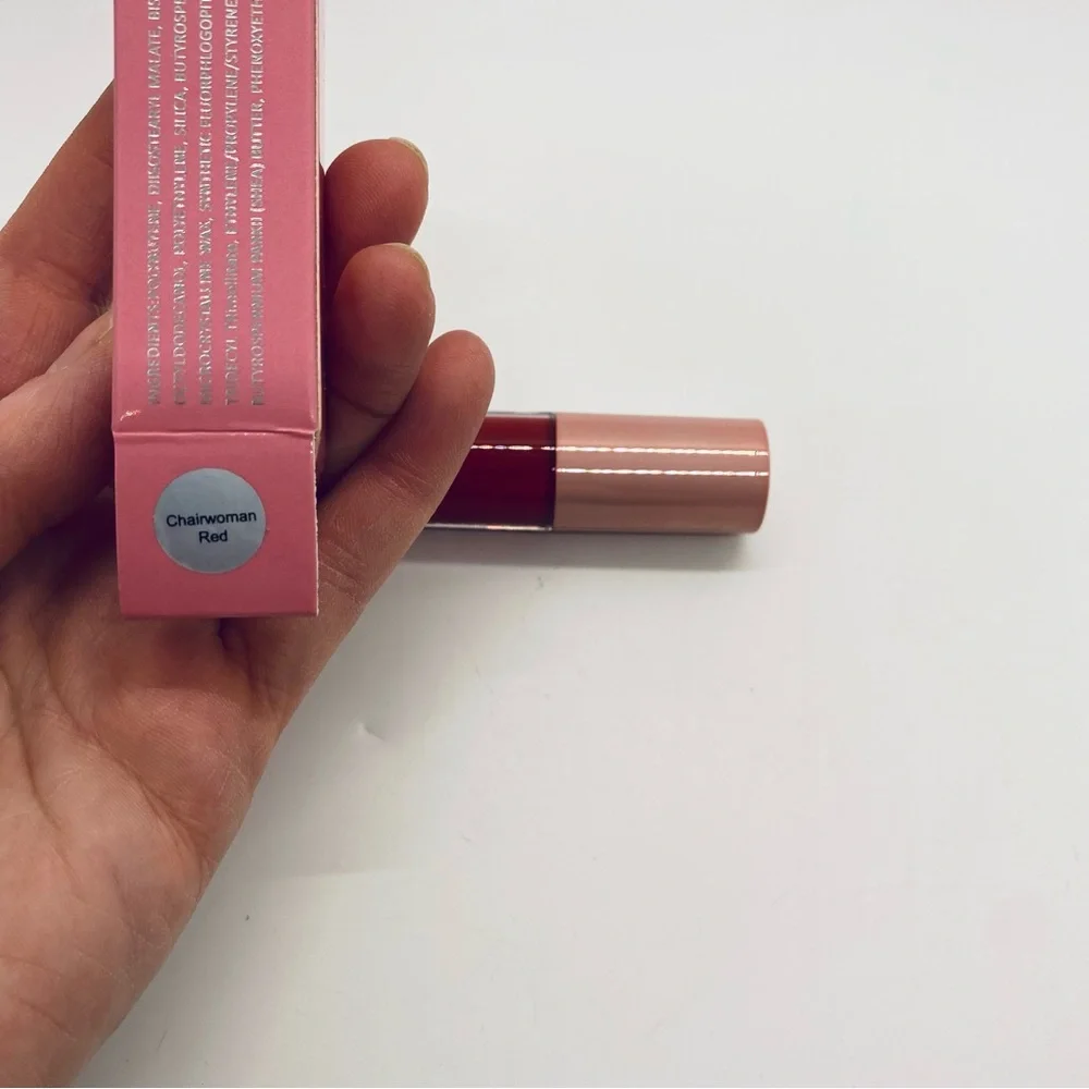 NWT BossGloss Lip Gloss in Chairwoman Red (bold red) 0.5 ml Full Size